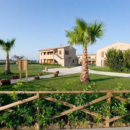 Casale Torrenova Al Conero *