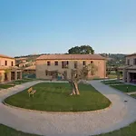 Casale Torrenova Al Conero * Potenza Picena