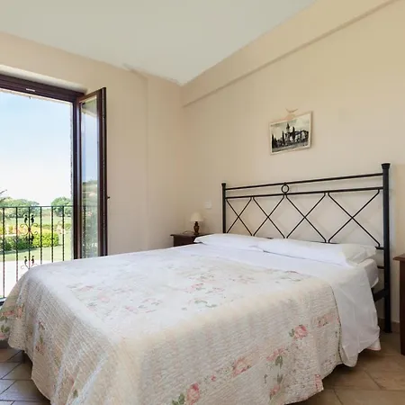 Casale Torrenova Al Conero *