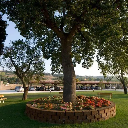 Casale Torrenova Al Conero Appartement