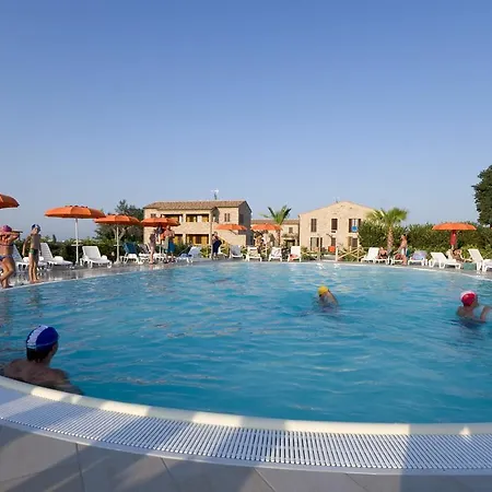 Casale Torrenova Al Conero *