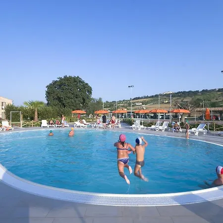 Casale Torrenova Al Conero *